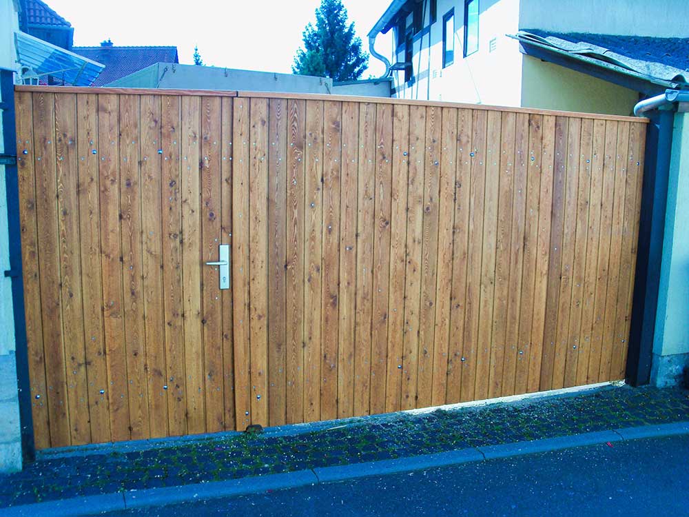  Hoftor mit Gangflügel 